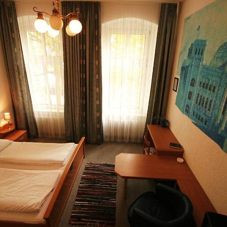 Hotel - Pension Am Schloss Bellevue Βερολίνο Δωμάτιο φωτογραφία