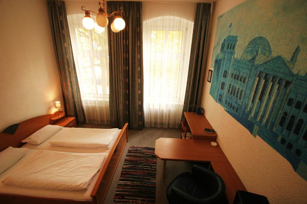 Hotel - Pension Am Schloss Bellevue Βερολίνο Δωμάτιο φωτογραφία